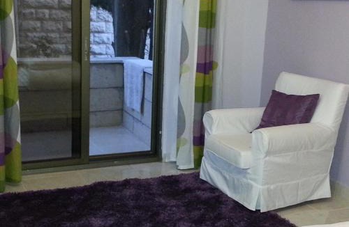 Al Abdali Apartment | Two Bedroom Shmeisani Apartment