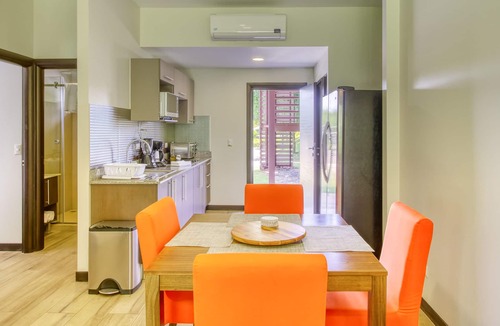 Jaco Apartment | Two ground-level apartments w/gated entrance & shared pool and lakes