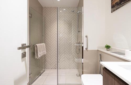 Sharjah Apartment | Ultra Luxury Apartment by Blue Cloud Holidays