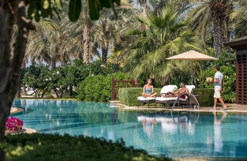 Jumeirah House | Ultra luxury Skyline Suite In Jumeirah Resort By Luxury Bookings