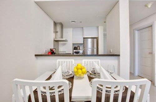 Dubai Marina Apartment | Ultra modern 1BD in Damac Heights Marina