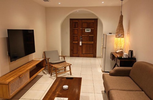 Umm al Quwain Hotel | Umm Al Quwain Beach Hotel