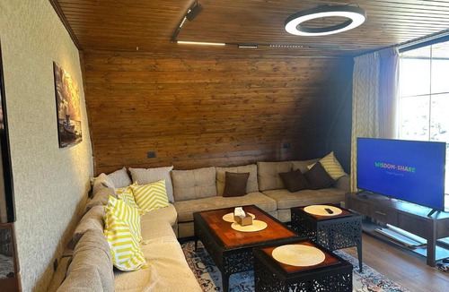 Suwailih Ski Chalet | Umm Aljulud Cottages 02