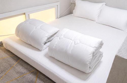 Old Dubai Apartment | Urban Comfort Stay in Deira