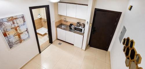 Old Dubai Apartment | Urban Comfort Stay in Deira