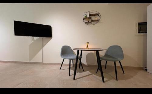 Jumeirah Lake Towers Apartment | Urban oasis with Beach Club access