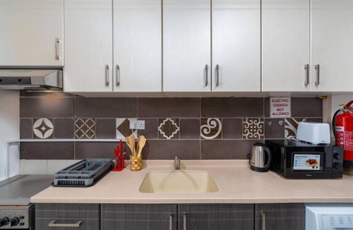 Dubai Apartment | Vacay Lettings · Walking distance to DSO business hub-Vacay Studio