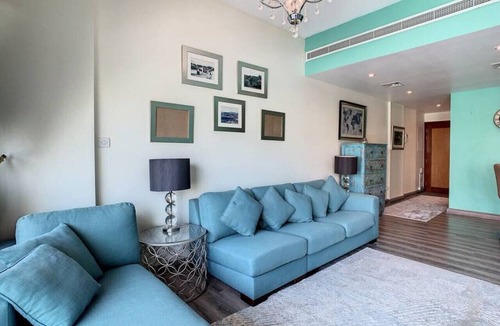 The Greens Apartment | Vibrant Two Bedroom in The Greens