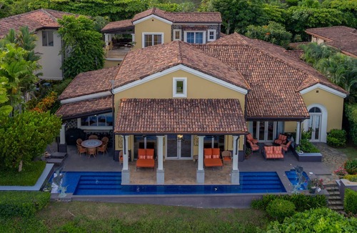 Herradura Villa | Villa Angel 4 bdr Ocean View private pool Family