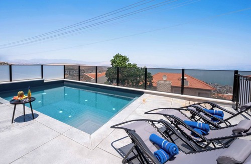 Tiberias Villa | Villa Blue Horizon in Tiberias