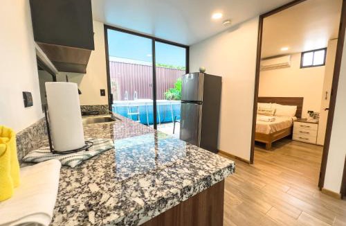 Penas Blancas Villa | Villa El Bosque Dorado