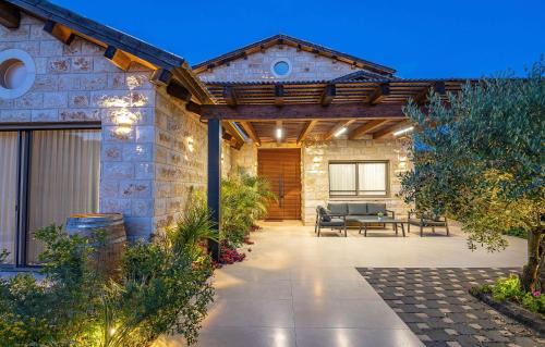 Fassuta Villa | Villa Harmonia 633 וילה הרמוניה