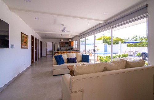 Playa Hermosa House | Villa in beautiful beach! 5 minutes from the beach.