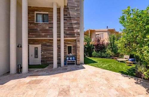 Daliyat al-Karmel Villa | Villa Isan