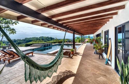 Playa Tortuga House | Villa Mangostán - Luxury Ocean-View Villa & Pool