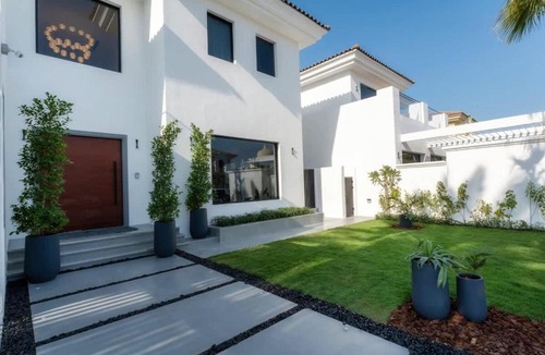 Palm Jumeirah Villa | Villa Sarai by Luxury Explorers Collection