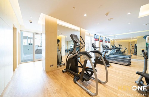 Dubai Apartment | Viridis Residence Cozy Studio Living