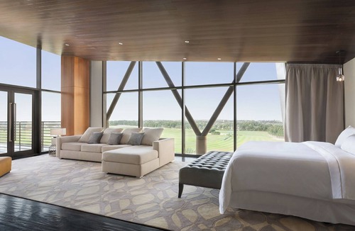 Khalifa City Hotel | VOGO Abu Dhabi Golf Resort & Spa