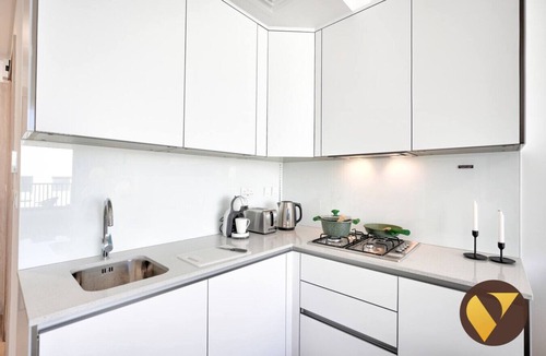 Jumeirah Village Circle Apartment | Vogue 12 Mins Emirates Mall & 5 Mins Circle mall
