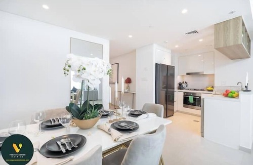 Za'abeel 2 Apartment | Vogue | Downtown with Direct Access to Dubai Mall