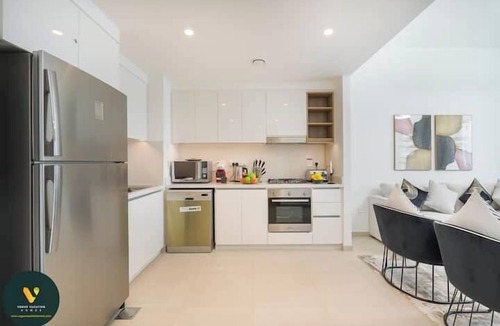 Za'abeel 2 Apartment | Vogue | Downtown with Direct Access to Dubai Mall