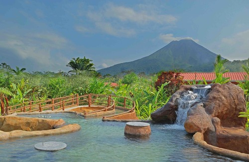 Palma Cabin | Volcano Lodge Hotel & Thermal Experience