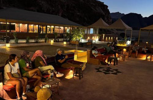 Wadi Rum Apartment | Wadi Rum Lana luxury camp