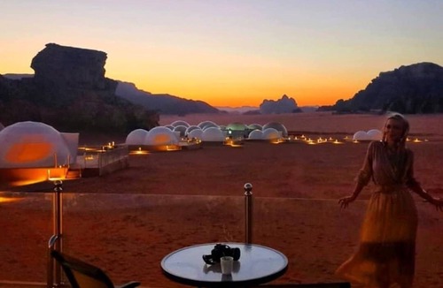 Wadi Rum RV Rental | Wadi Rum UFO Luxotel - Campsite