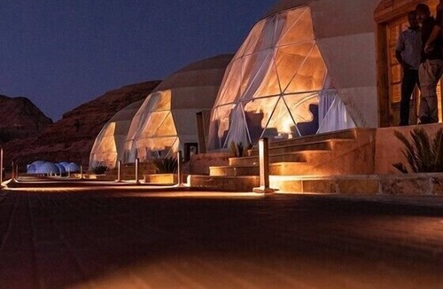 Wadi Rum RV Rental | Wadi Rum UFO Luxotel - Campsite