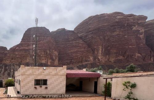 Wadi Rum Bed & Breakfast | Wadi rum village bed and breakfast