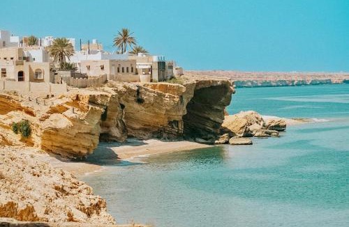 Tiwi House | Wadi Shab Beach House