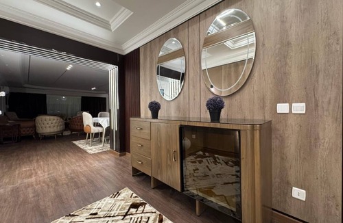 Taqseem Laselky Apartment | “Wake up to Nile views and live the luxe life in Lovely 3-bedroom -with AC”