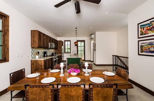 Las Catalinas House | Walk to the Beach with Beach Club Access - Casa Acuarela