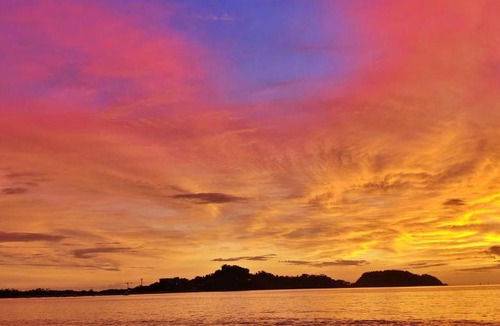 Potrero House | Walking distance to an amazing white sand beach and Incredible Sunsets views