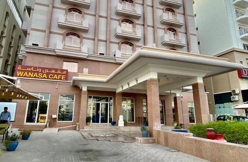 Al Khuwair Apartment | Wanasa Continental Hotel