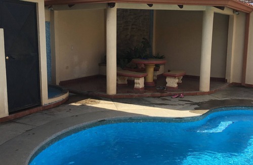 Coco Condo | Weekly Rentalf Two beds Beach, sunny Costa Rica gooo