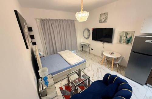 International City Apartment | Well Furnished Studio In Olivz by Danube
