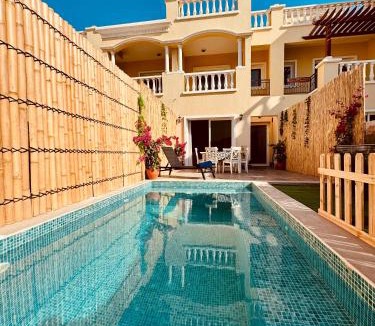 Al Hamra Village Villa | Western Townhouse with swimming pool