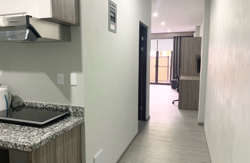 Tamarindo Apartment | Whitestone Parkview Tamarindo 2 queen bed studio w/kitchen 7 min walk to beach