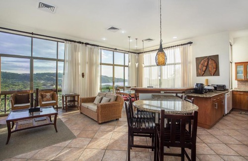 Panama Beach Villa | Wisdom House Vibrant Paradise at Villa Sol Resort