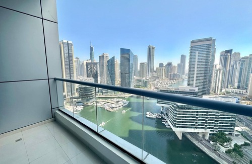 Al Sufouh 2 Apartment | Wonderful 1BR Apt with Marina View