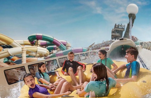 Abu Dhabi Hotel | Yas Plaza Circuit by IHG