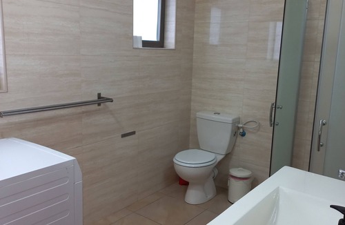 Haifa Apartment | Yefe nof panoramic 3 room flat by Carmel centre