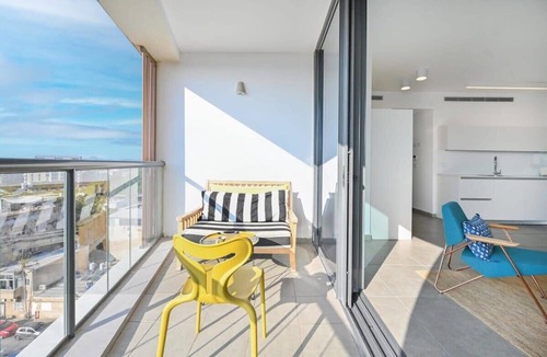 Jaffa Apartment | Yellow blue by HolyGuest