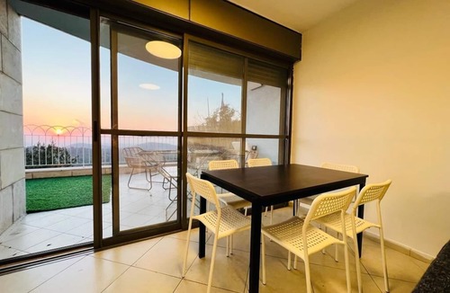 Shoresh Apartment | yellow equipment apartment with amazing view and great location