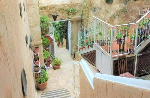 Old City House | Your room in Antique