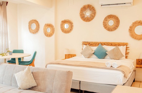 Tamarindo Hotel | Zulu Surf Hotel