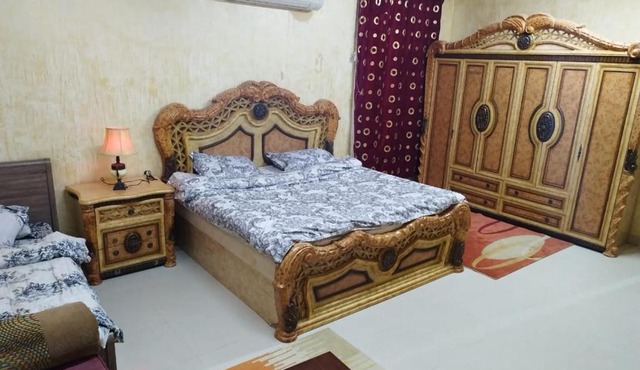 العين الهيلي مصباح بيت 8