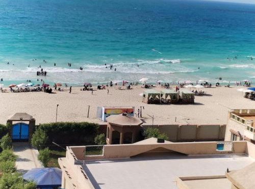 شقة على البحر- Seafront Apartment in Ad Dayr