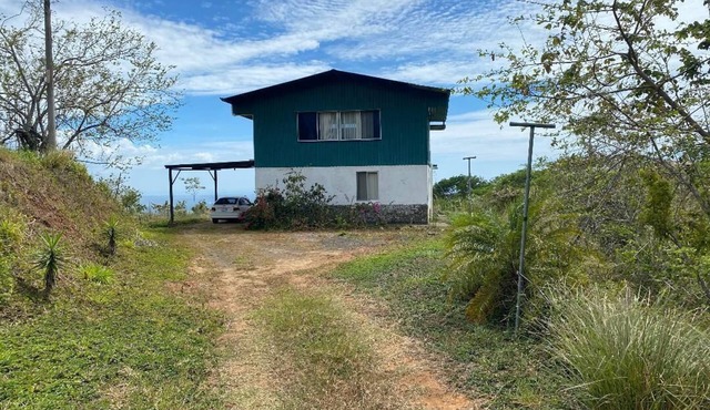 1 Bedroom Apartment with Ocean View, 20 minutes from San Ramon, Alajuela